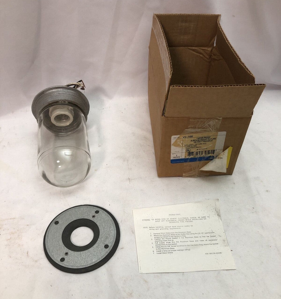 Vapor-proof Surface Mount Fixture VC-100 100 watt max