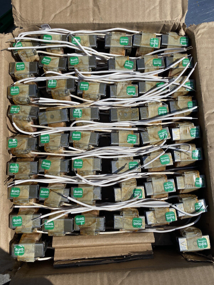 100 NEW Radionic Industries C122N-TP Class P Fluorescent Ballast 22W Lamp Type 1