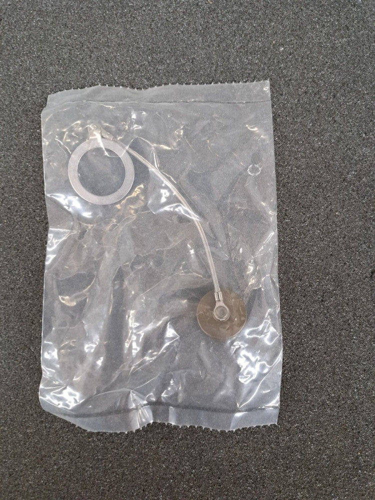 New, Glenair, D38999/33W13N, SZ 13, DUST CAP WITH ROPE & RING