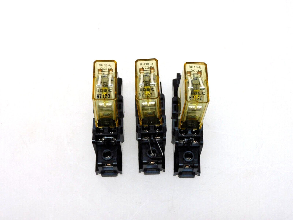 LOT OF 3 IDEC RH1B-U CONTROL RELAY 24VDC W/ SH1B-05C BASE 10A 300V