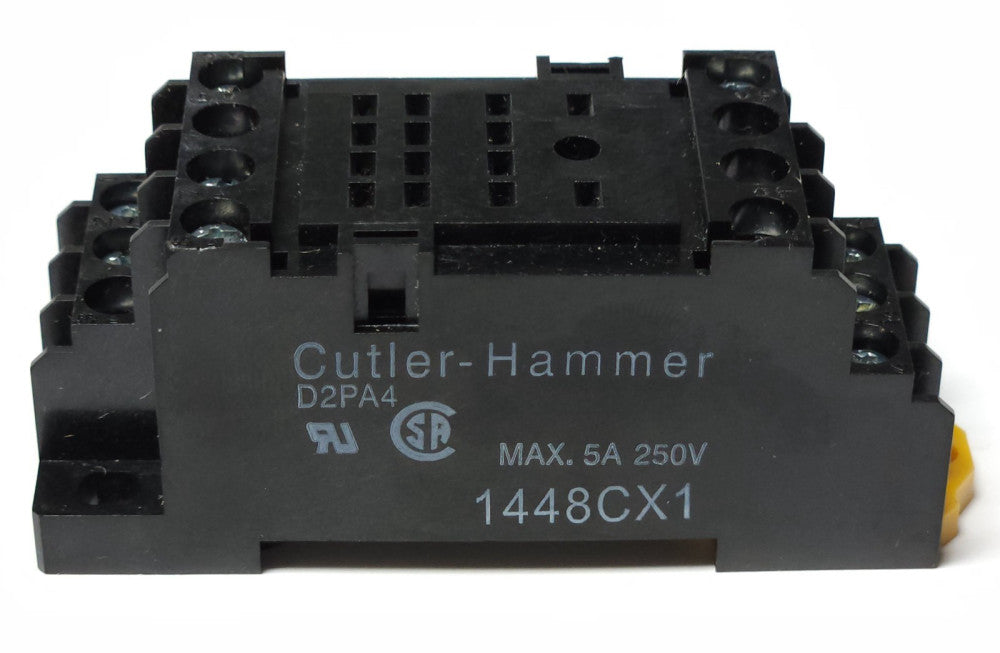EATON CUTLER HAMMER D2PA4 Relay Base Socket Blade Type 5 AMP 250 Volt 1448CX1 DI