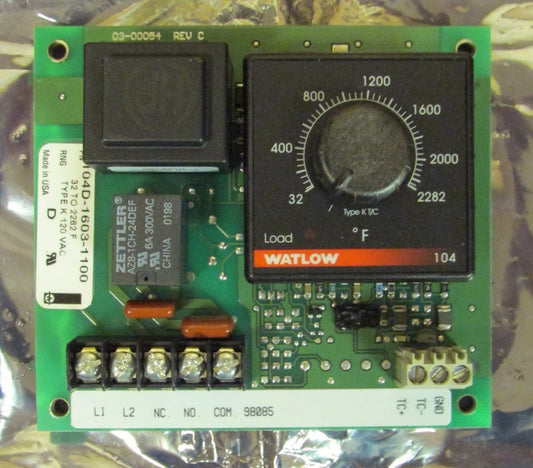 WATLOW 104D 1603 1100 Type K 120 VAC 32-2282 °F Temperature Controller 