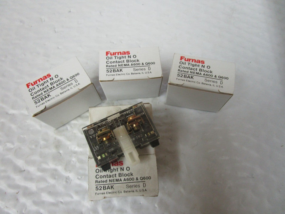 NEW LOT OF 4 FURNAS OIL TIGHT N O CONTACT BLOCK 52BAK SER D