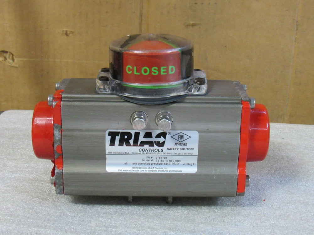 TRIAC ACTUATOR SS-8STX-050-6BA W/ INDICATOR - USED