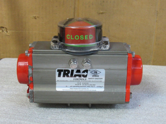TRIAC ACTUATOR SS-8STX-050-6BA W/ INDICATOR - USED