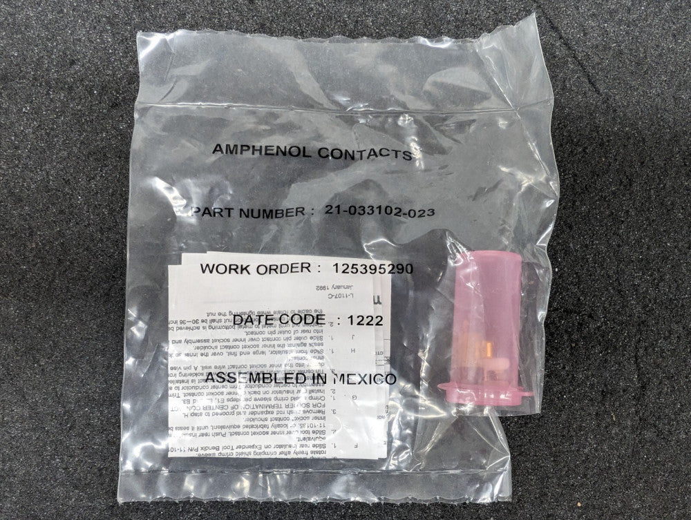 New, Amphenol, 21-033102-023, CONTACT PIN COAX SZ 8 CRIMP