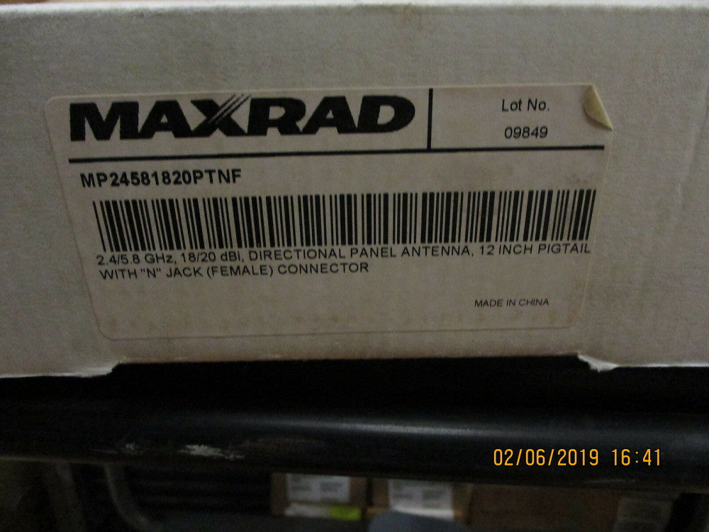MP24581820PTNF Maxrad 2.4/5.8 GHz, 18/20 dBi, DIRECTIONAL PANEL BRAND NEW!
