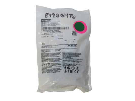 Siemens 3SU1000-5BL31-0AA0-Z Selector Switch (New)