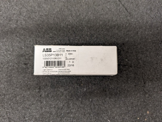New, ABB, LS35P13B11, LIMIT SWITCH 30MM ROLL PLUNGER SNP