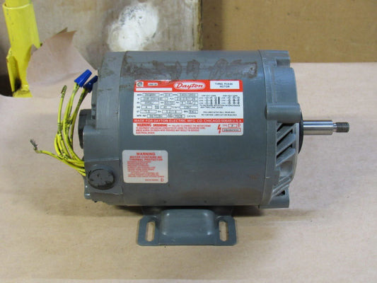 DAYTON MOTOR 3N088H 3/4 HP 208-220/440V 3450RPM XH56J FRAME 3PH - USED