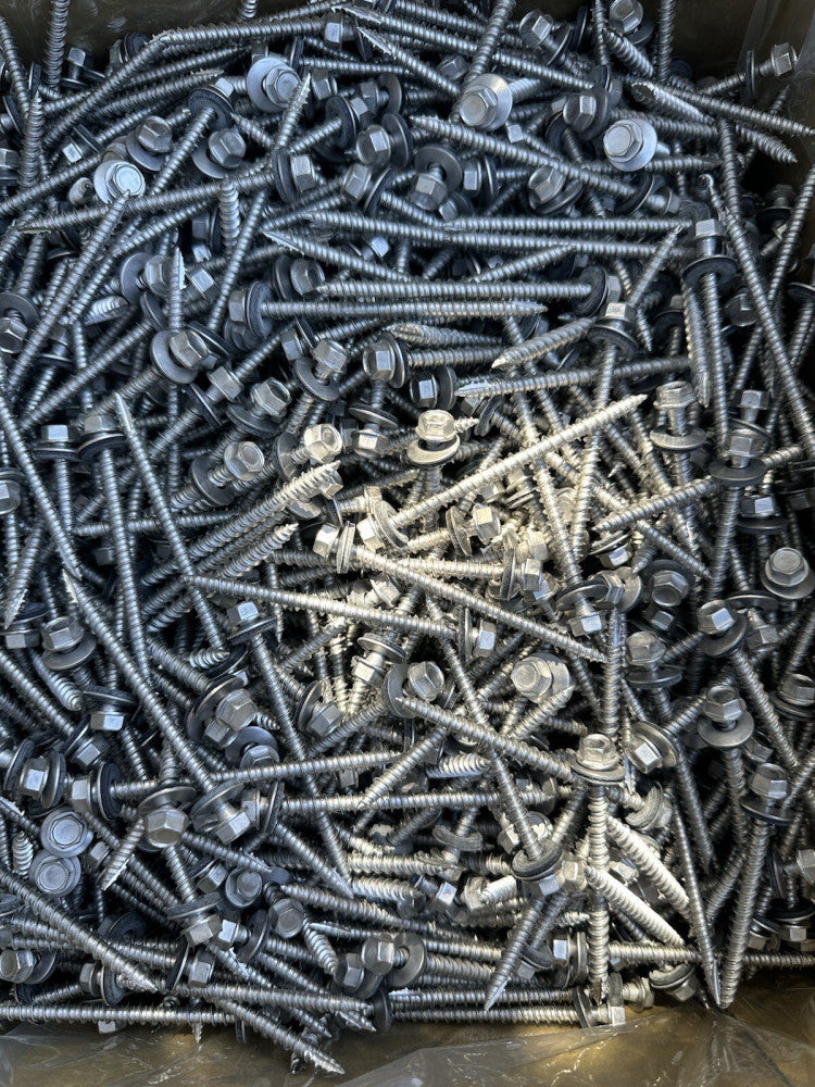 Box Of 1500 Hex #8 x 3" Tapping Roofing Screws With Neoprene Washer ESD30-00041