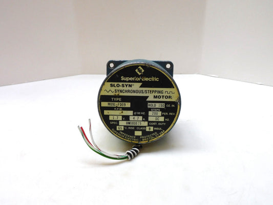 SUPERIOR ELECTRIC M091-FD09 SLO-SYN SYNCHRONOUS STEPPING MOTOR 1.7V 4.7A