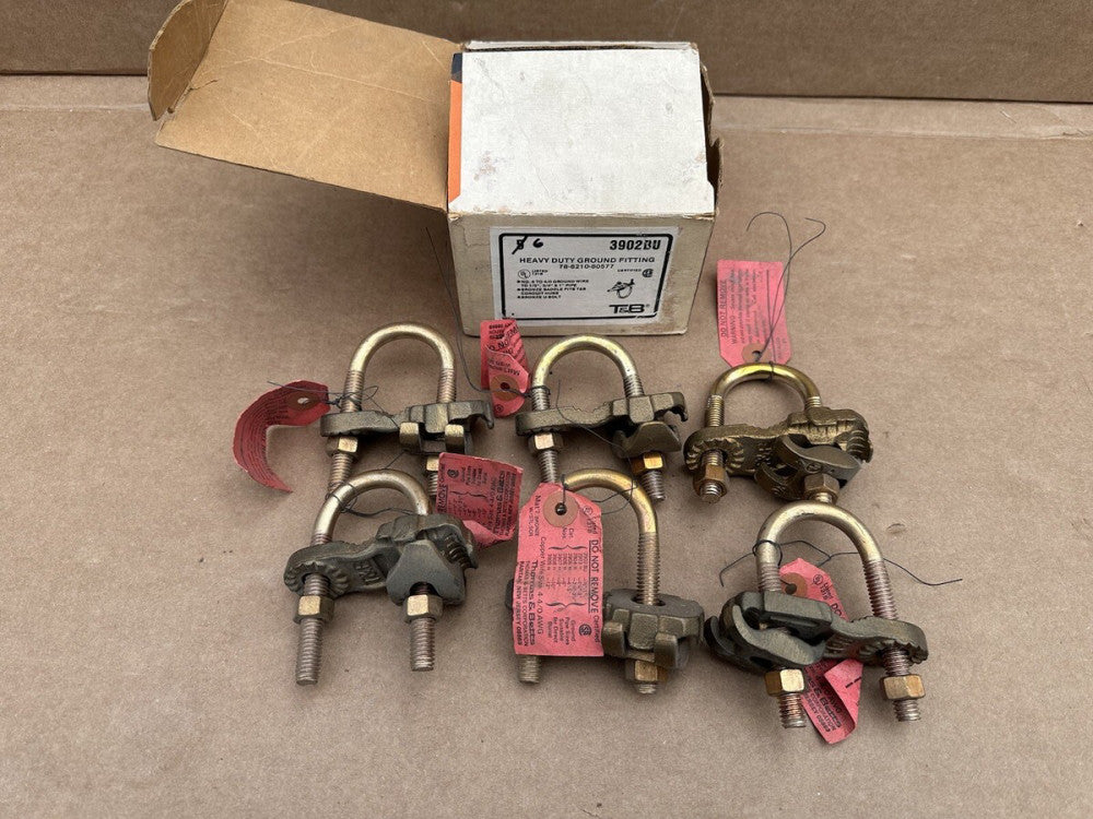Lot Of 6 BURNDY 3902BU 4-4/0, 1/2-1 IPS Direct Burial Ground Connector Unused