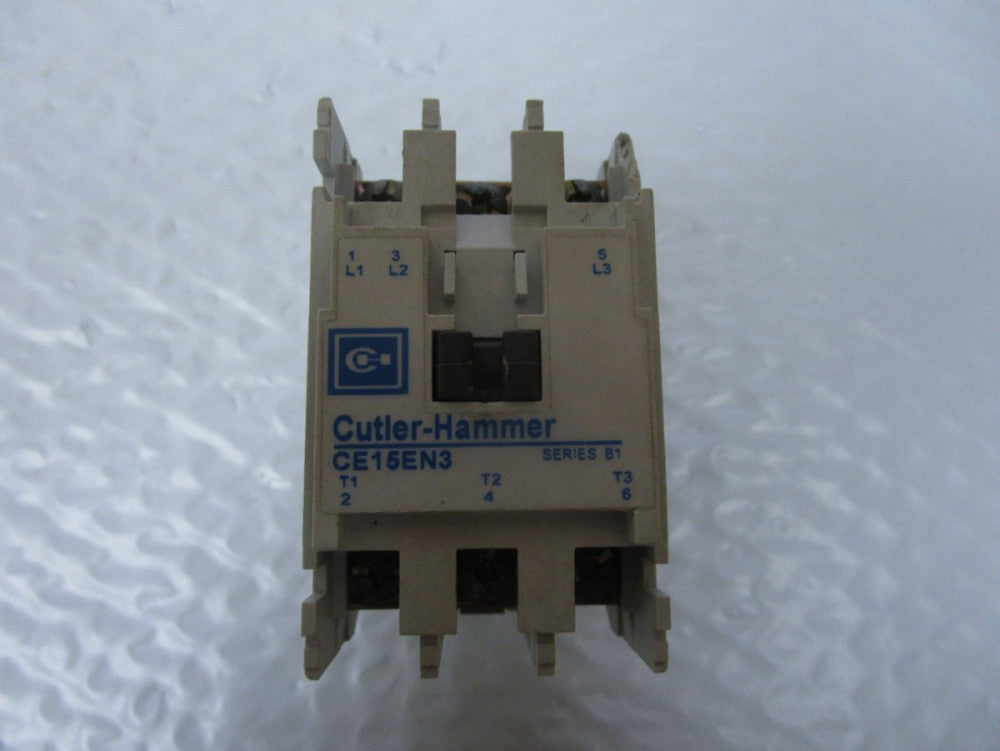 CUTLER HAMMER CONTACTOR CE15EN3 SER B1 120V COIL 25A 600V