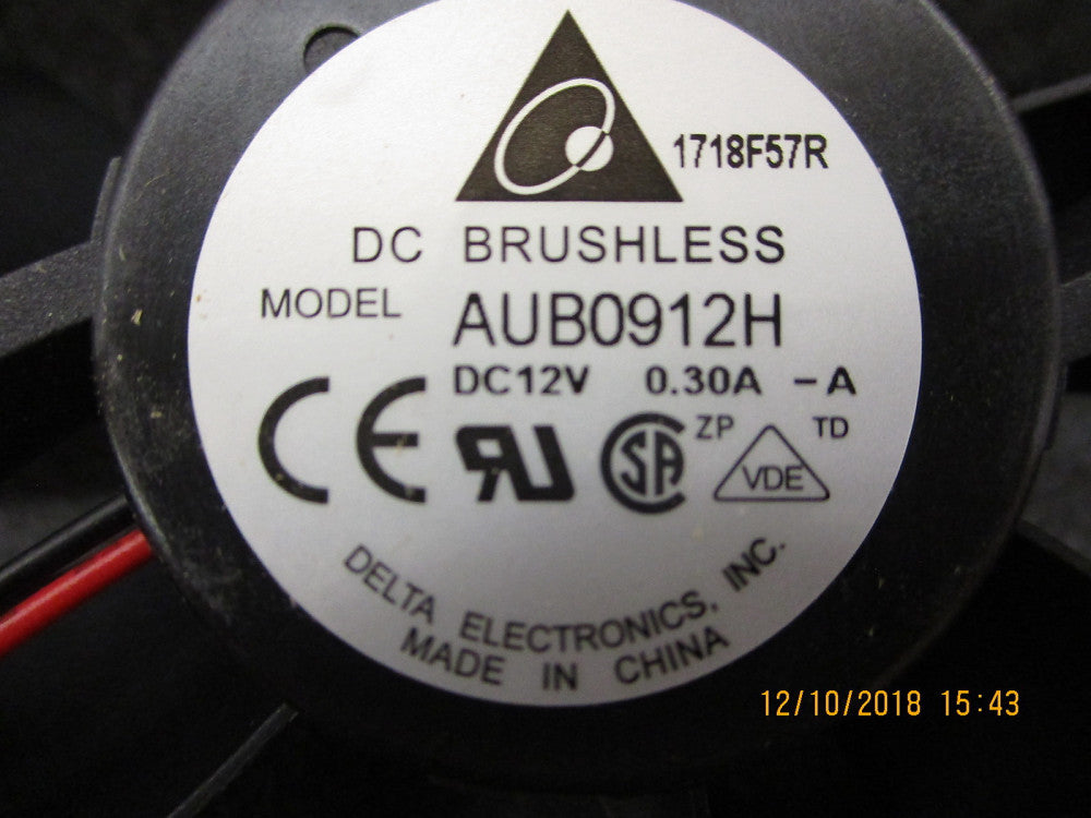 AUB0912H-A Delta Electronics FAN AXIAL 92X92X25.4MM 12V WIRE BRAND NEW! LOT OF 7