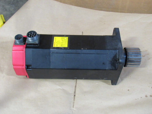 FANUC AC SERVOMOTOR A06B-0572-B003#0064 MODEL 10L 3PH 2000RPM 143V - USED