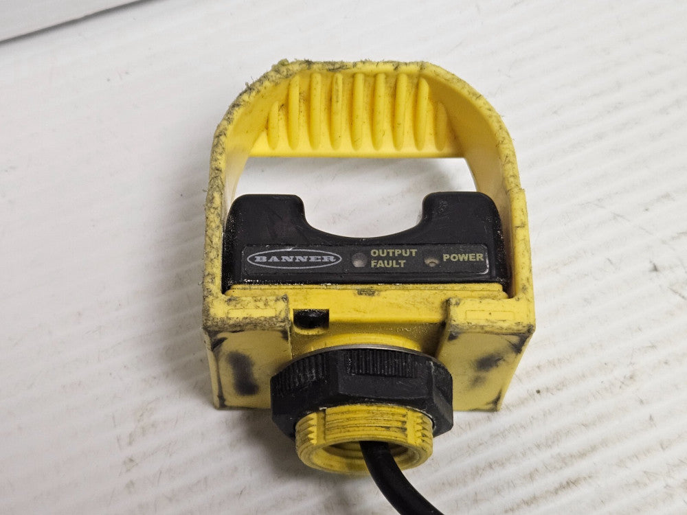 BANNER OPTICAL TOUCH BUTTON SENSOR STBVP6 - USED