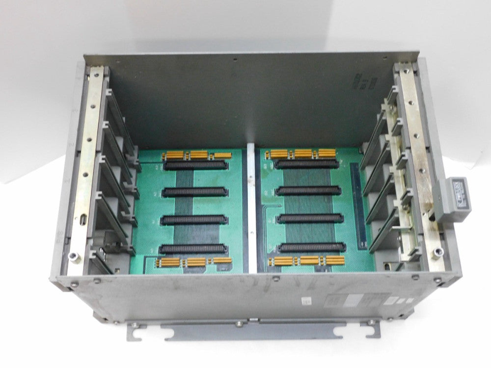 ALLEN BRADLEY 5110-A4 SER A 4 SLOT CHASSIS