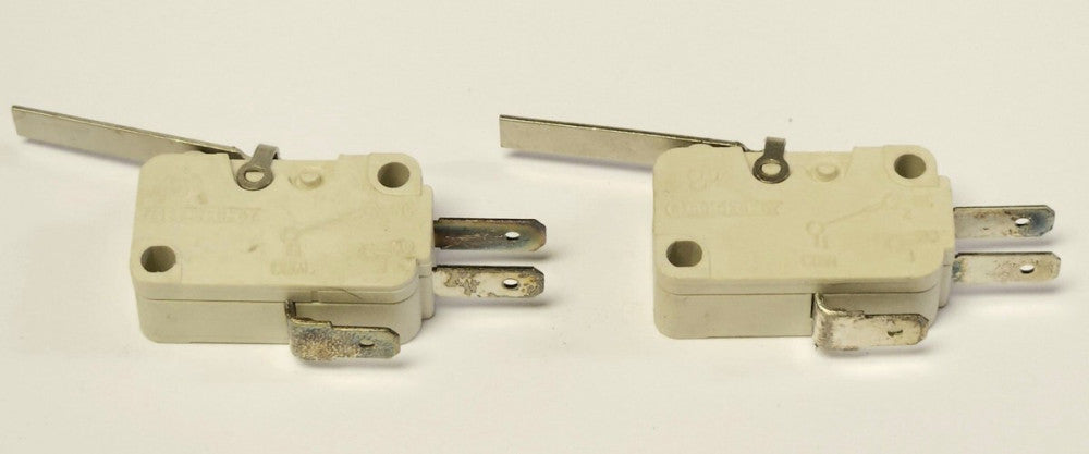 LOT OF 2 CHERRY 23-04 Micro Switch 3 AMP KWECOACF 1/10 HP 125 VAC-250 VAC NO NC