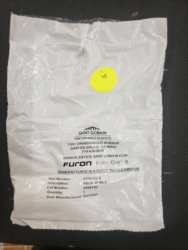 NEW, SAINT-GOBAIN, FBUA-4F4N-3, Union Adapter - 1/4" tube x 1/4" pipe - PVDF Nut