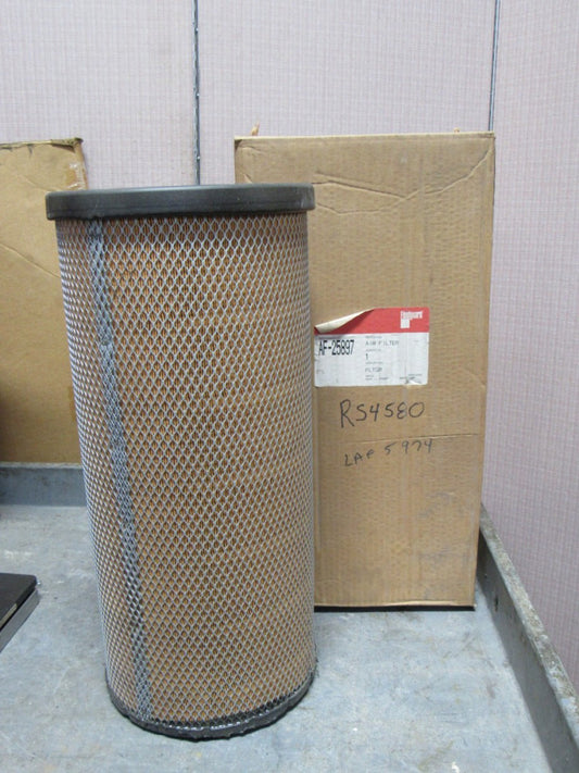 Fleetguard Air Filter Element AF-25897 New
