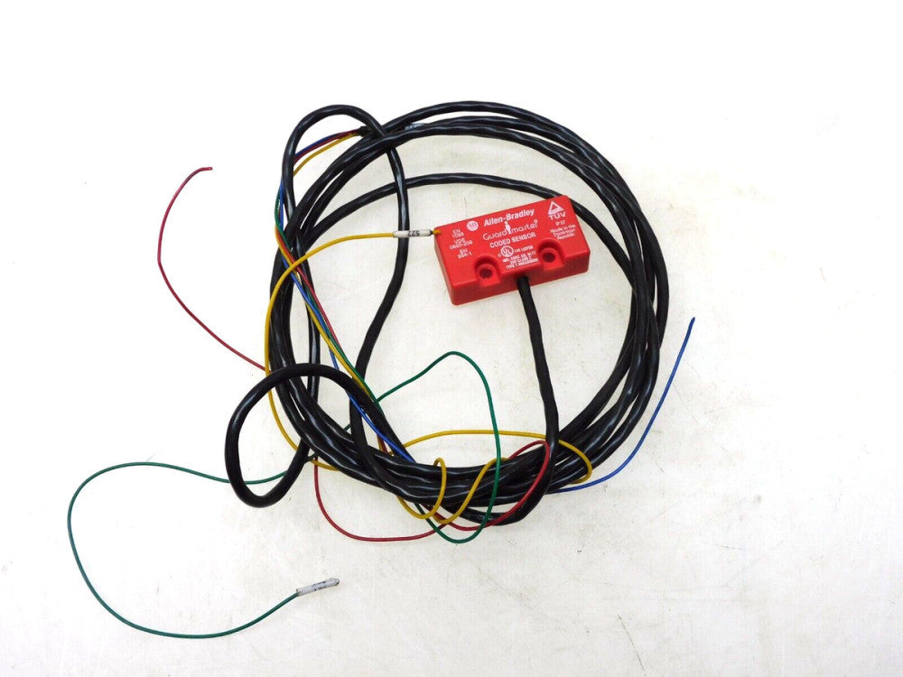 ALLEN BRADLEY 440N-Z2NRS1A CODED SENSOR