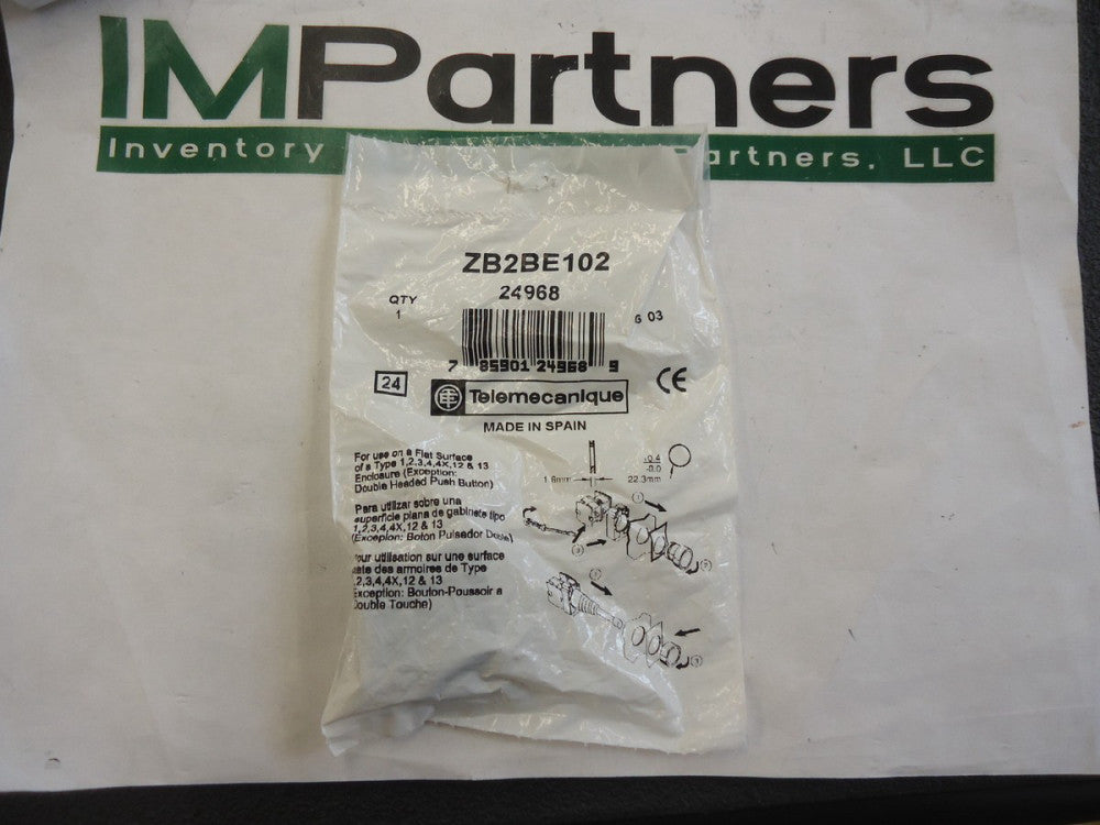 ZB2BE102, Telemecanique, Switch Contact, BRAND NEW!