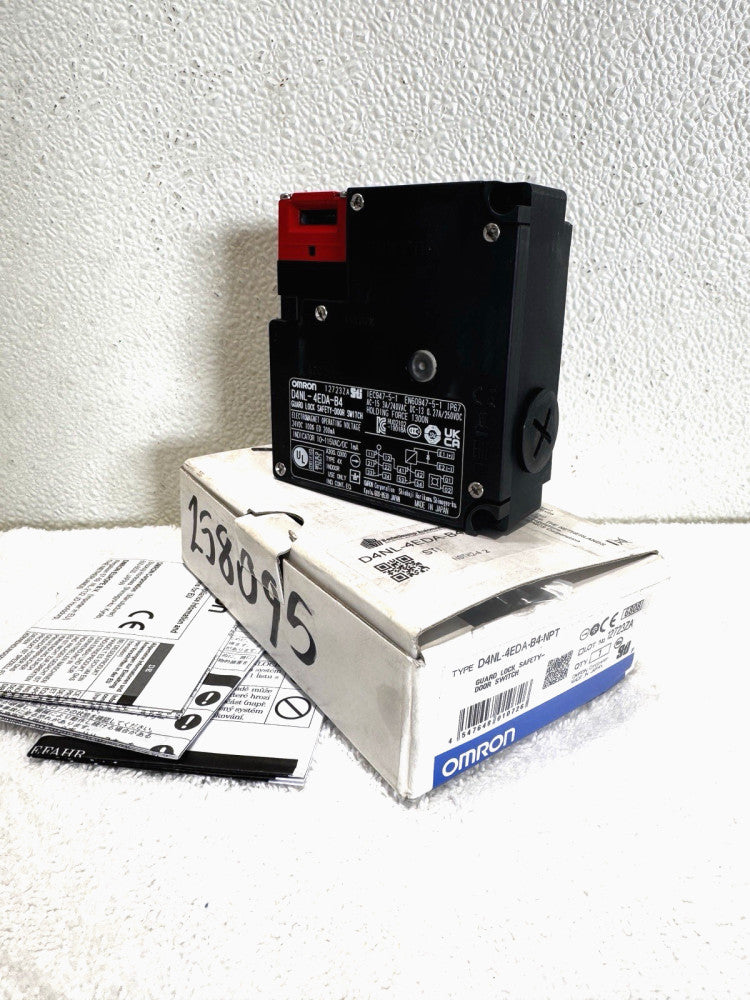 Omron Guard Lock Safety Door Switch D4NL-4EDA-B4-NPT