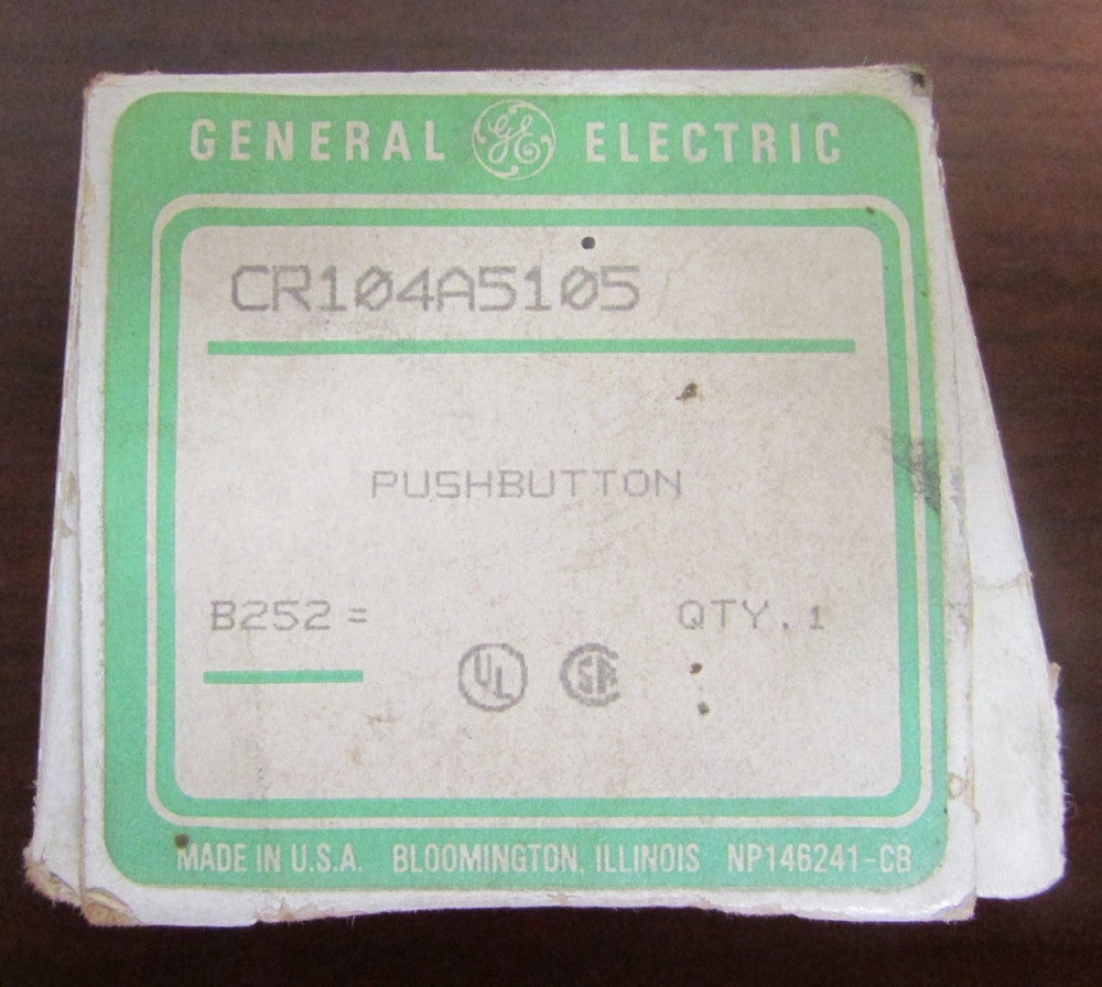GE GENERAL ELECTRIC CR104 A5105 Extended Green Miniature Push Button CR104A5105