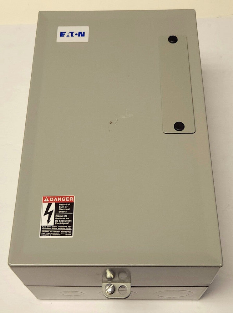 EATON ECC03C1A7A 30 AMP 7 Pole C30CN Lighting Contactor 120 VAC Nema 1 Enclosure