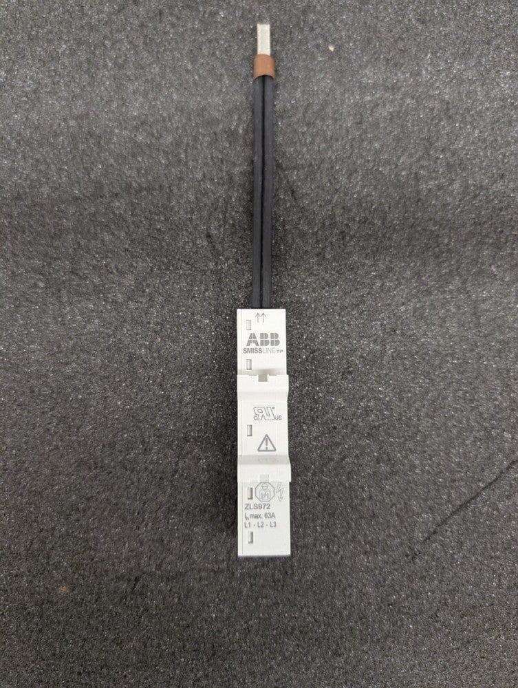 New, ABB, ZLS972, SL UNIV ADAPTER TF 63A UL508