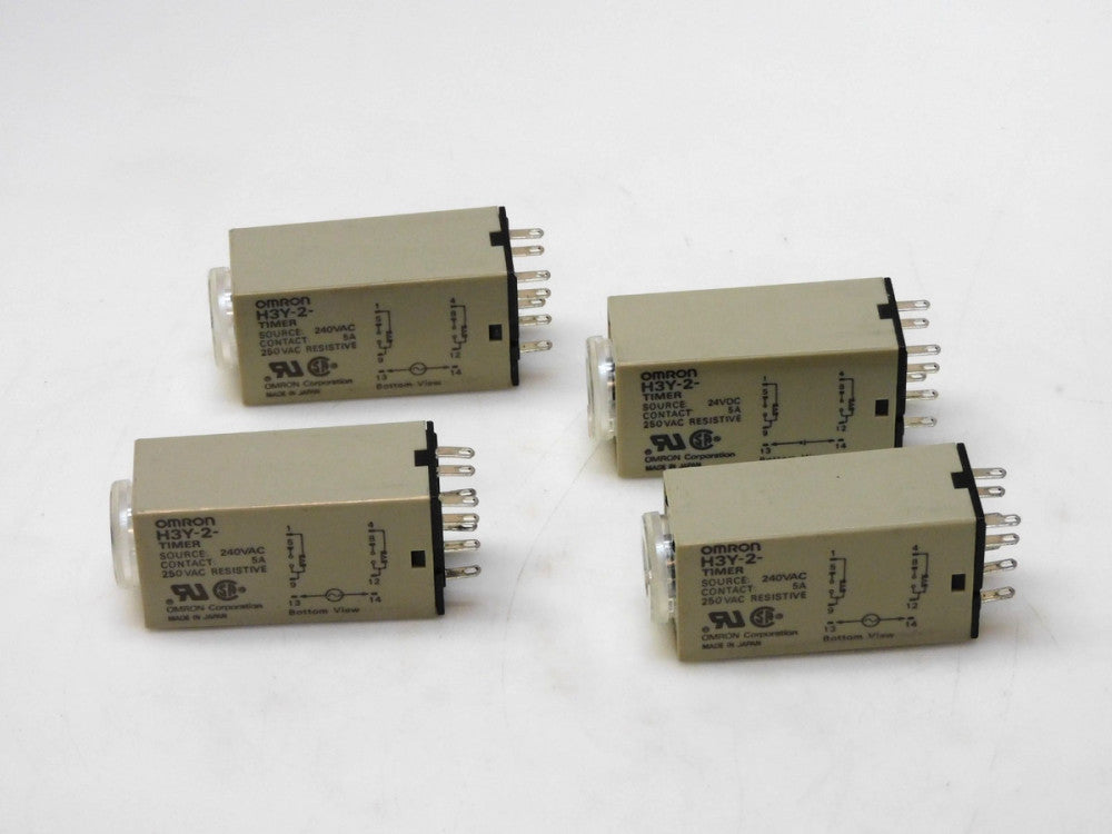 LOT OF 4 OMRON H3Y-2 SOLID STATE RELAY TIMER 240VAC 0-5SEC