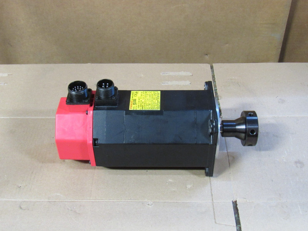 Fanuc Ac Servomotor A06B-0126-B077 ac6/2000 0.6Kw 3Ph 2000Rpm 210V 6Torque