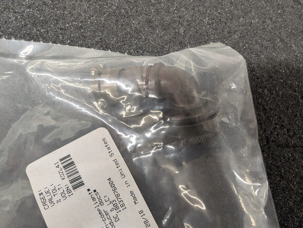 New, Glenair, 390MA077NF1404, CONNECTOR BACKSHELL