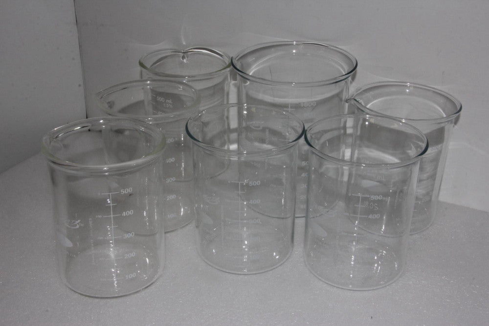 Lot of 12 VWR ASSORTED BEAKERS 600ml 400ml 1000ml