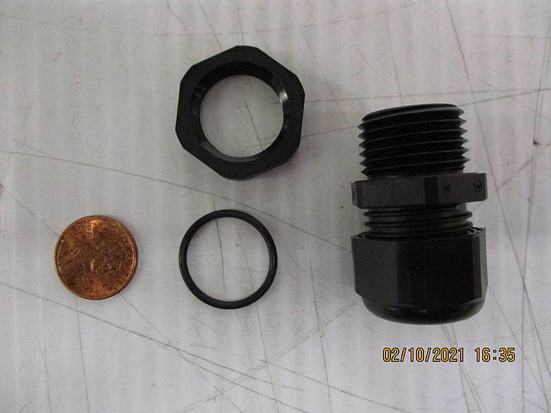 New, Sealcon, CD13NR-BK-N-O, Strain Relief Fitting 1/2" NPT