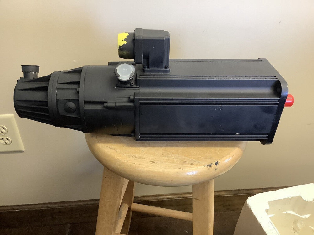 Rexroth Indramat Permanent Magnet Motor MAC071C-0-GS-C/095-B-0/W1522LV