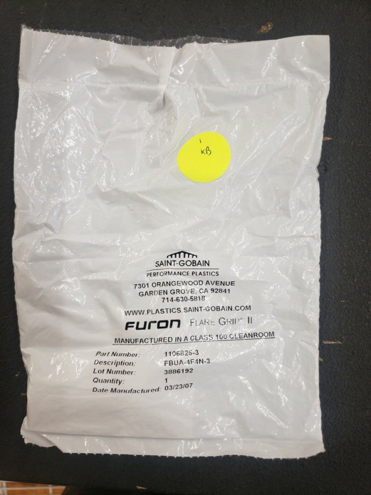 NEW, SAINT-GOBAIN, FBUA-4F4N-3, Union Adapter - 1/4" tube x 1/4" pipe - PVDF Nut