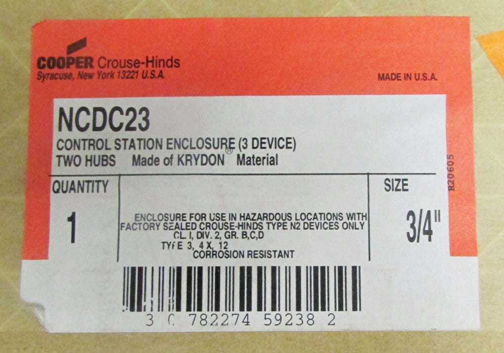 COOPER CROUSE HINDS NCDC23 Push Button Control Station 3 Element