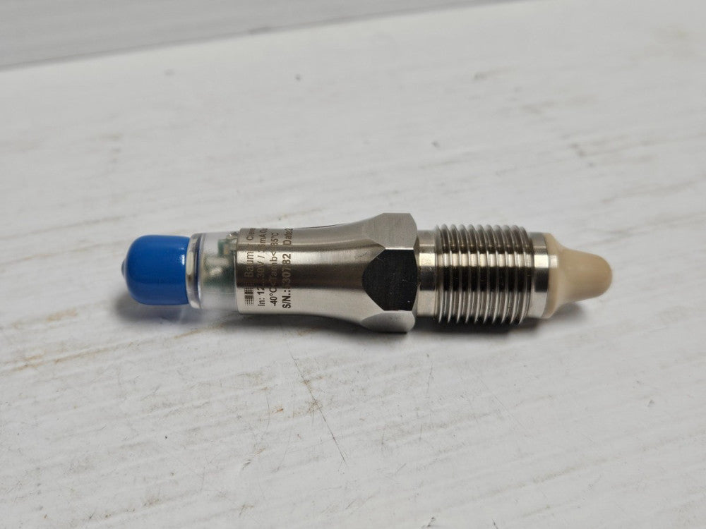 NEW BAUMER LEVEL SENSOR LBFS