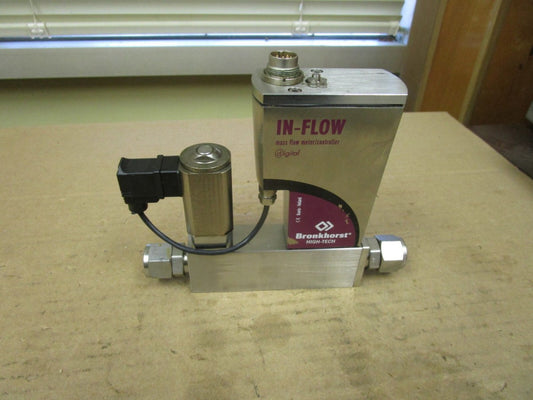BRONKHORST F-201AI-50K-AGD-55-E FLOW CONTROL VALVE 50 scfh C02 90 PSI /30 PSI