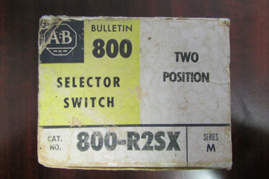 ALLEN BRADLEY 2 position pusbutton  Selector Switch station  800 R2SX 