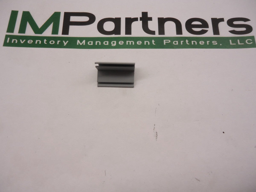 CSP2LG-Q, Panduit, DUCT CORNER STRIP PVC LTGY 2"H, Brand New! (25 Pieces)