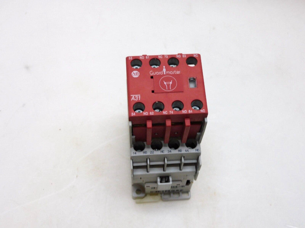 ALLEN BRADLEY 700-CF310E* SER A CONTACTOR 24V W/ 100S-F SER B AUXILIARY CONTACT