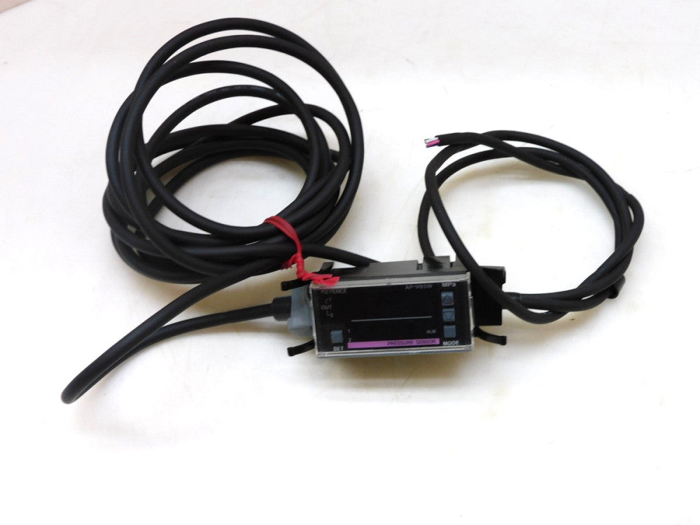 KEYENCE AP-V85W PRESSURE SENSOR AMPLIFIER 12-24VDC