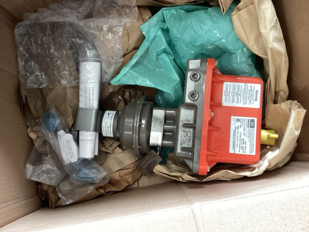 BETTIS EM-SR5F-10-C7=02-305 ACTUATOR  WITH SWAGELOK SS-AFSF8 VALVE
