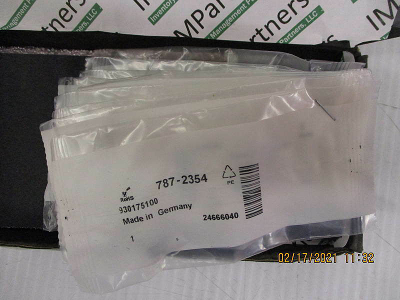 New, Hirschmann, 930175100, 4mm Test Skt BUG 10 Black, panel mount