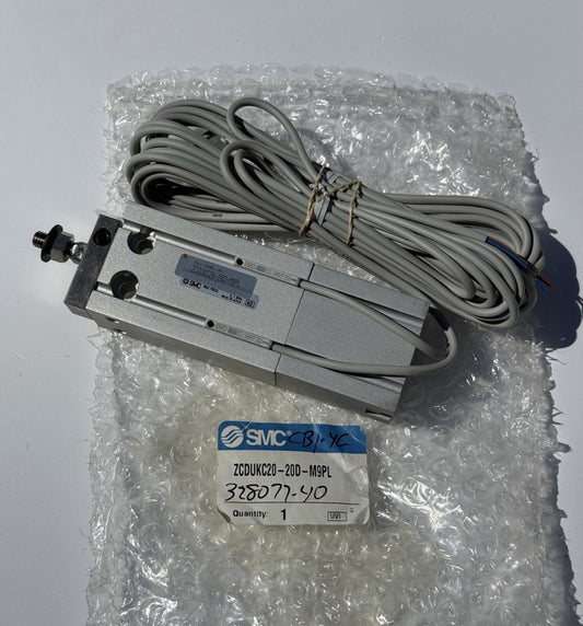 SMC ZCDUKC20-20D-M9PL Free Mount Compact Cylinder *Unused New