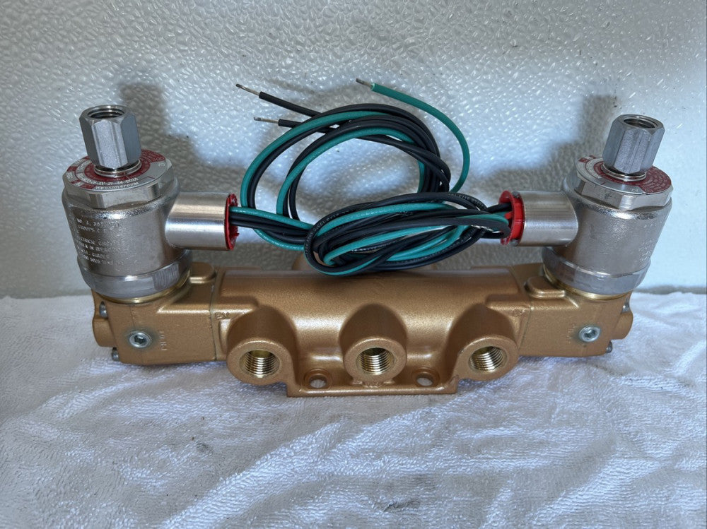 Versa Dual Pilot Solenoid Valve VGG-4422-H-XX-21-44-D024