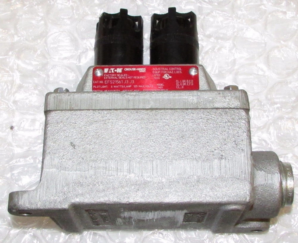 EATON CROUSE HINDS EFS21561 J3 J3 2 Unit Explosion Proof Push Button Station